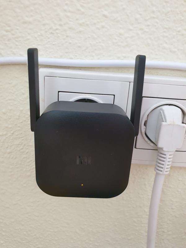 Oferta: amplificador Xiaomi WiFi Extender Pro por 16 euros