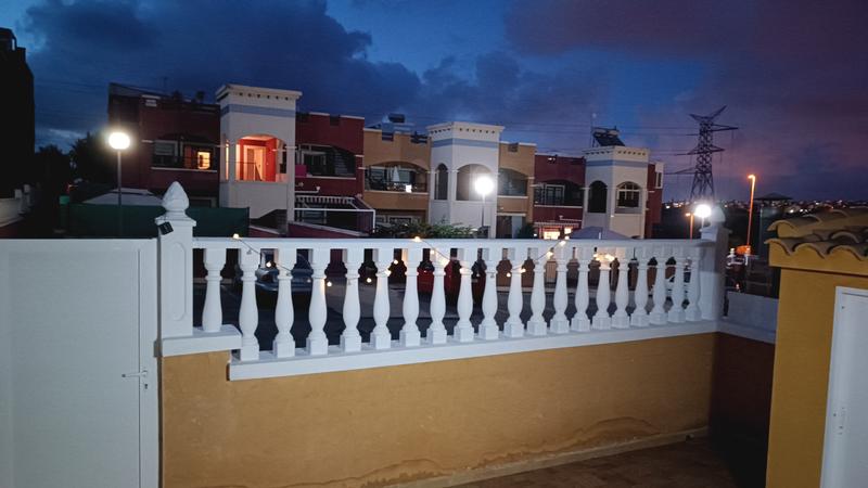 Abrir modal de revisión 1 de 1