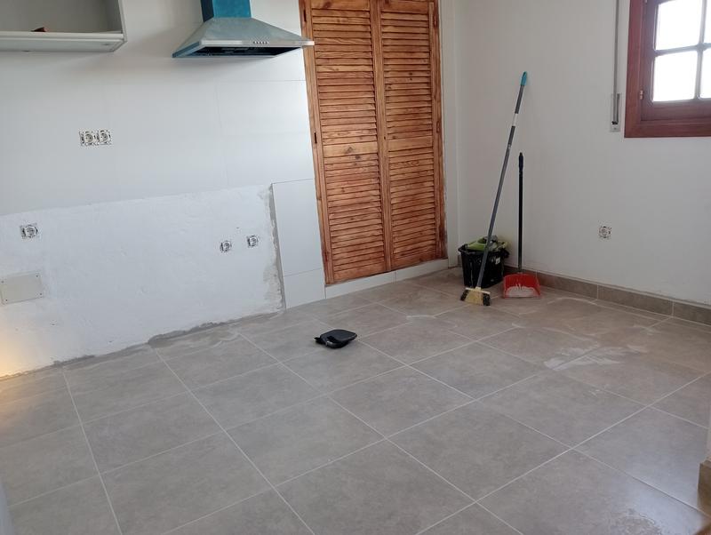 Abrir modal de revisión 1 de 1