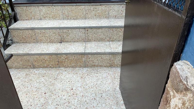 Abrir modal de revisión 1 de 1