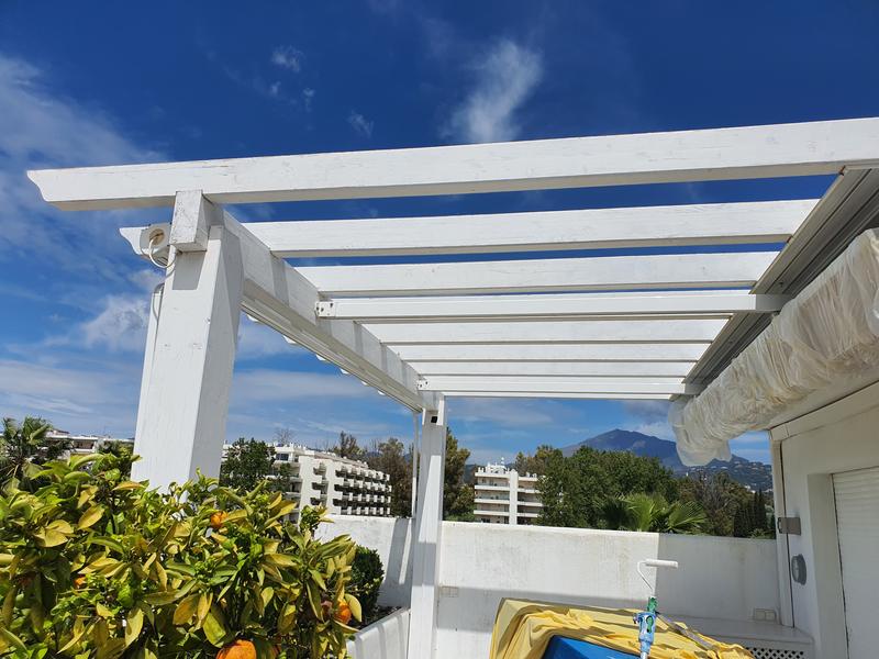 Abrir modal de revisión 1 de 3