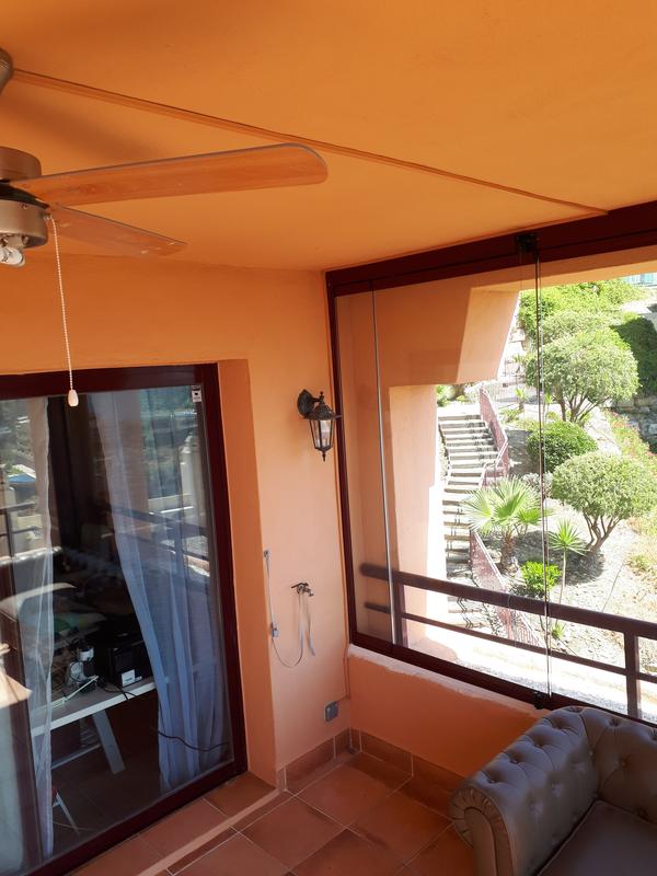 Abrir modal de revisión 1 de 1