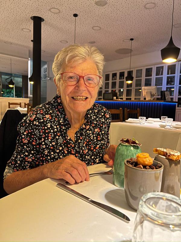 Abrir modal de revisión 1 de 1