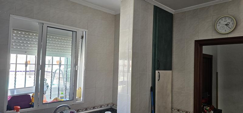 Abrir modal de revisión 1 de 4