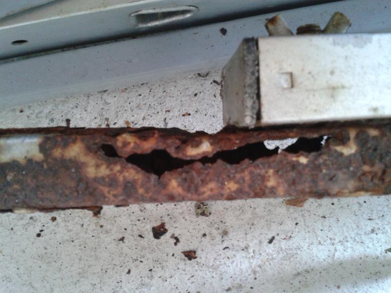 Ouvrir la fenêtre modale de l'avis 1 sur 2