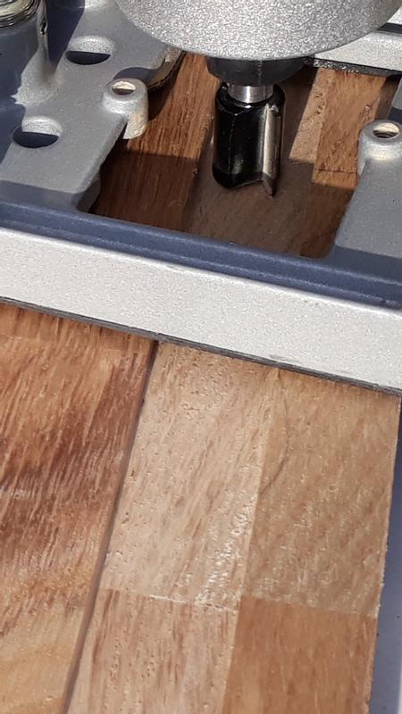 Ouvrir la fenêtre modale de l'avis 1 sur 3