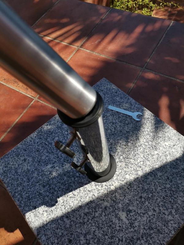 Ouvrir la fenêtre modale de l'avis 1 sur 2