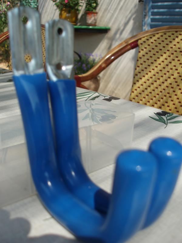 Ouvrir la fenêtre modale de l'avis 1 sur 2