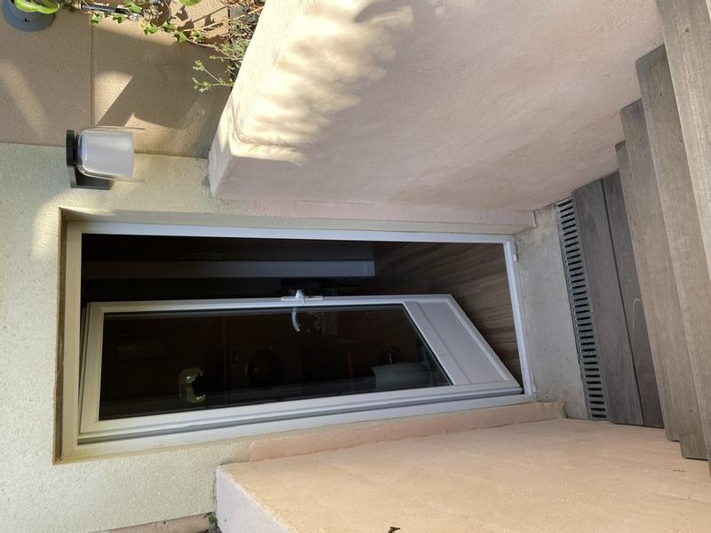 Ouvrir la fenêtre modale de l'avis 1 sur 3