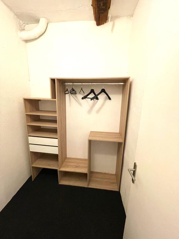 Ouvrir la fenêtre modale de l'avis 1 sur 1