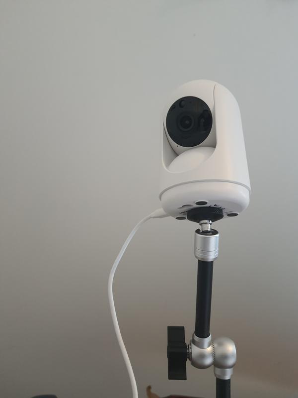 EZVIZ TY2 Caméra de Surveillance IP Wi-FI FHD 1080P rotative PTZ 360.Vision  Nocturne Suivi Intelligent. Compatible avec Alexa Blanche