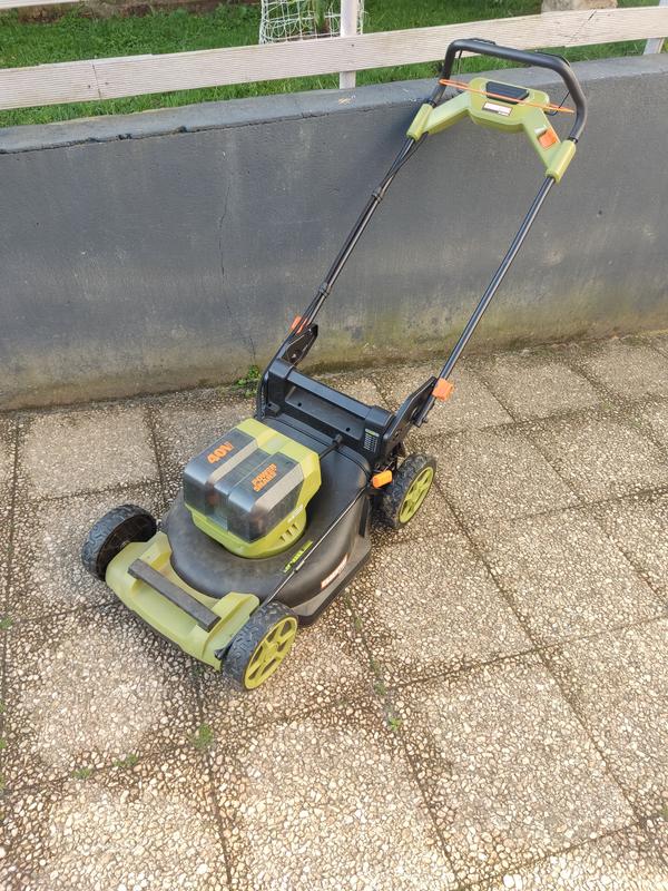 Ouvrir la fenêtre modale de l'avis 3 sur 3