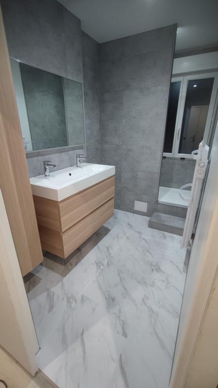 Ouvrir la fenêtre modale de l'avis 1 sur 3