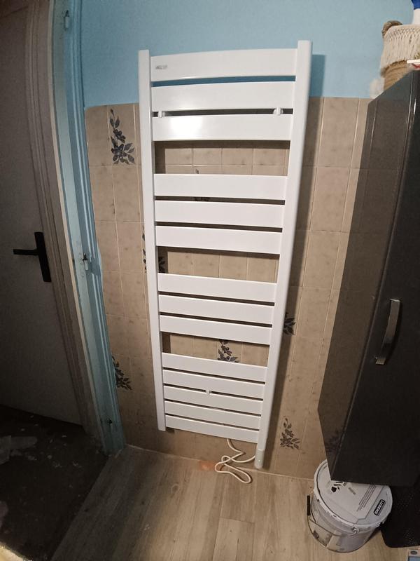 Ouvrir la fenêtre modale de l'avis 1 sur 6