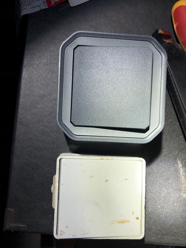 Ouvrir la fenêtre modale de l'avis 1 sur 4