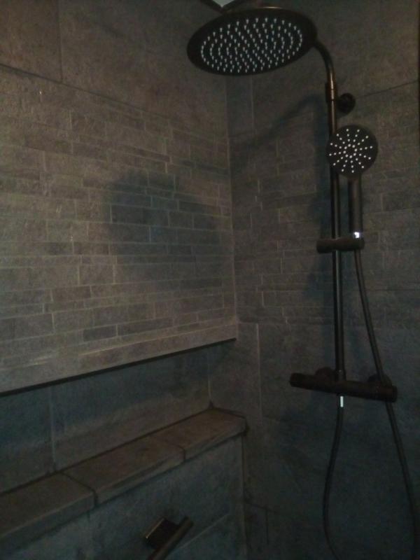 Ouvrir la fenêtre modale de l'avis 1 sur 1