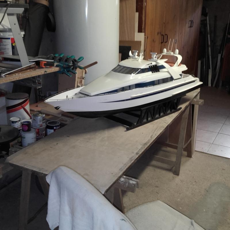 Ouvrir la fenêtre modale de l'avis 3 sur 4