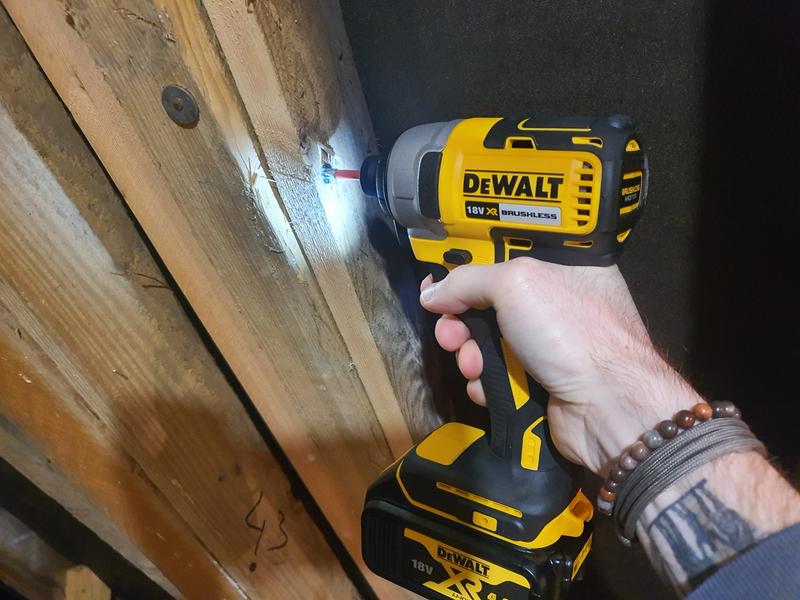 Ouvrir la fenêtre modale de l'avis 2 sur 6