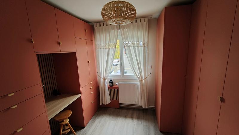 Ouvrir la fenêtre modale de l'avis 1 sur 4