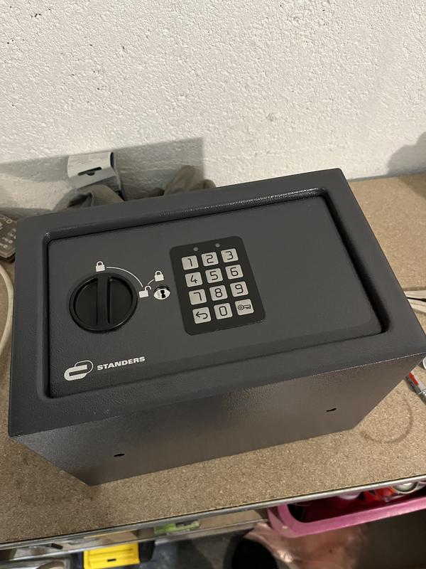 Ouvrir la fenêtre modale de l'avis 1 sur 3