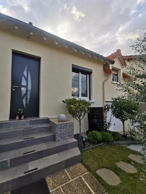 Ouvrir la fenêtre modale de l'avis 2 sur 3