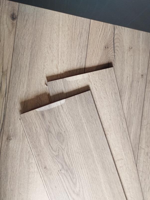 Otwórz okno opinii 4 na stronie 4