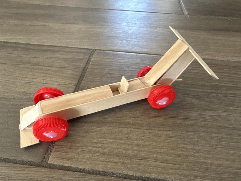 Ouvrir la fenêtre modale de l'avis 1 sur 2