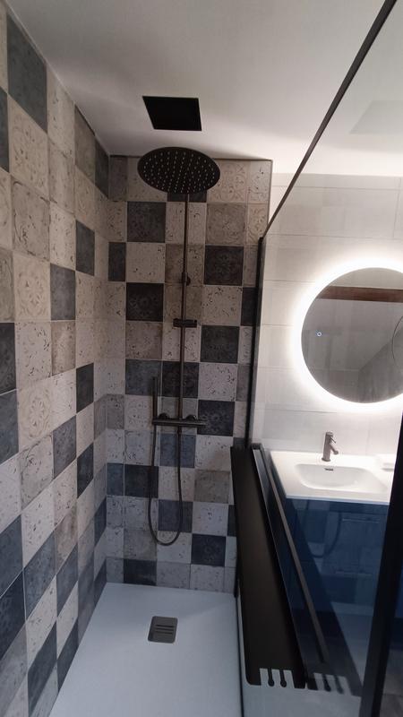 Ouvrir la fenêtre modale de l'avis 1 sur 1