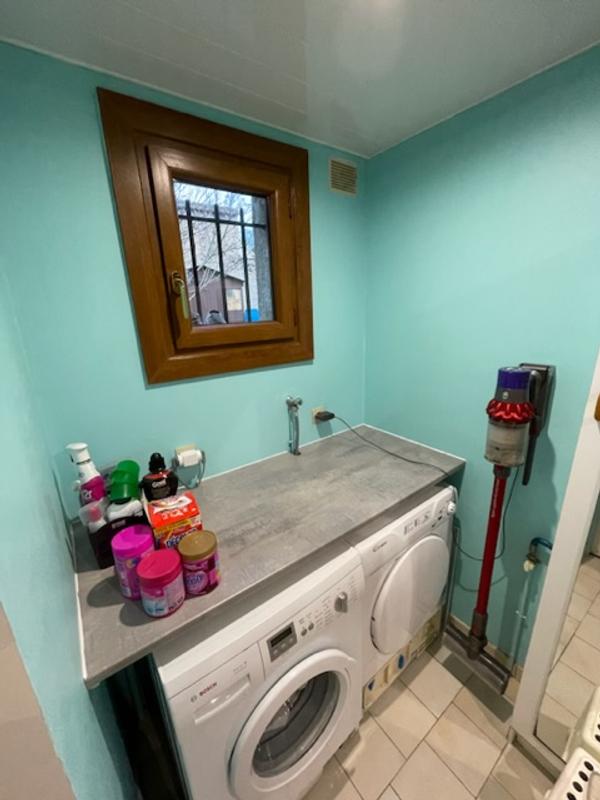 Ouvrir la fenêtre modale de l'avis 1 sur 3