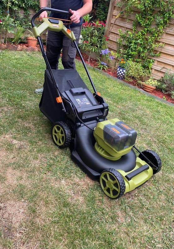 Ouvrir la fenêtre modale de l'avis 1 sur 6