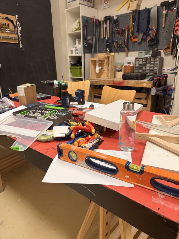 Ouvrir la fenêtre modale de l'avis 1 sur 2