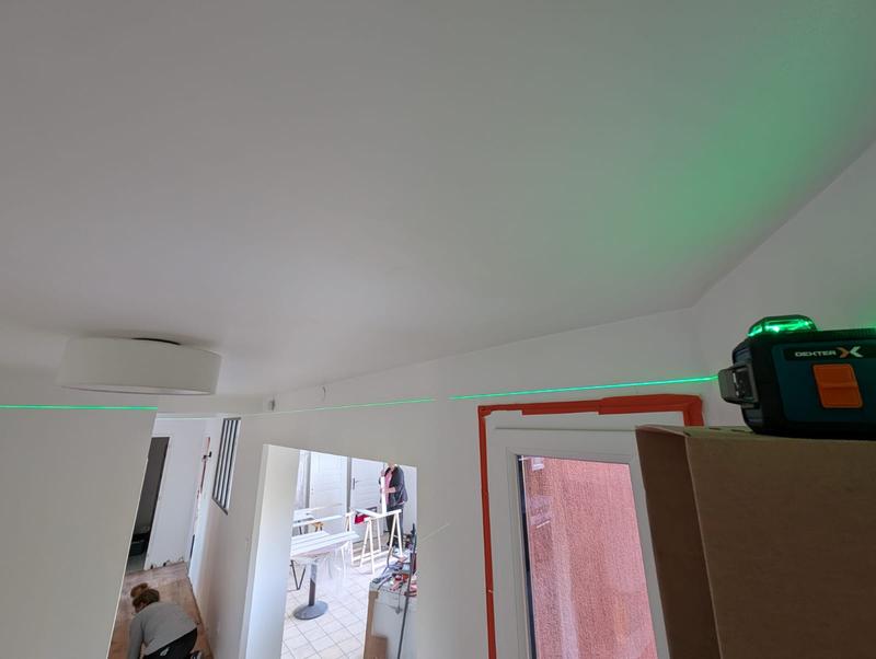 Ouvrir la fenêtre modale de l'avis 1 sur 4