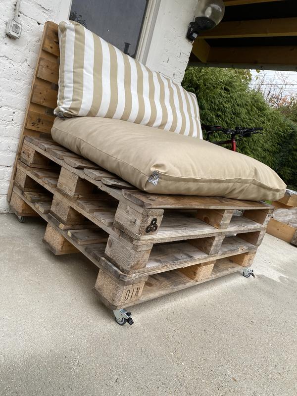 Ouvrir la fenêtre modale de l'avis 1 sur 1