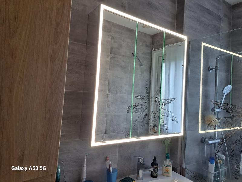 Ouvrir la fenêtre modale de l'avis 1 sur 2