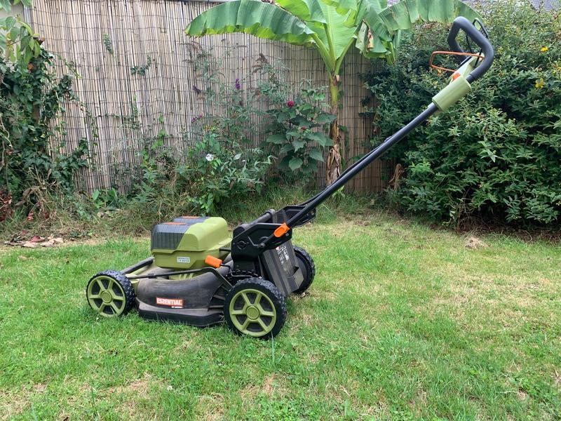 Ouvrir la fenêtre modale de l'avis 1 sur 4