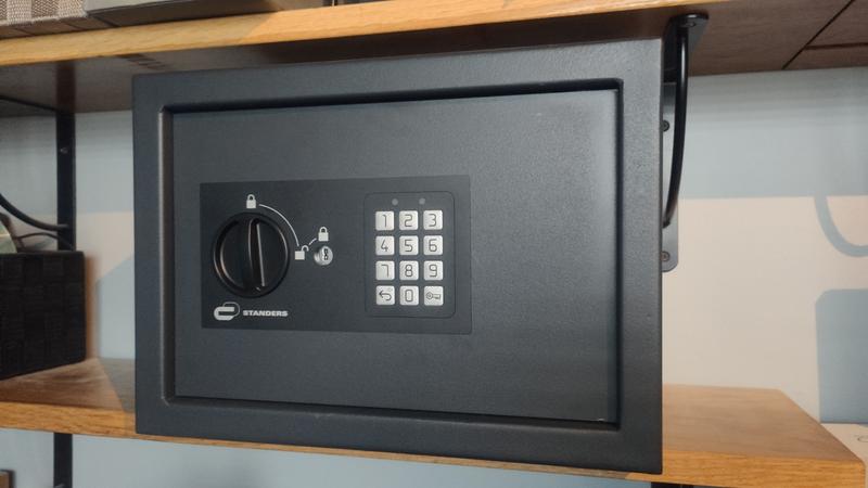 Ouvrir la fenêtre modale de l'avis 1 sur 2