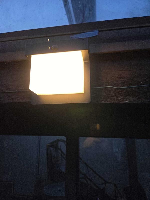 Ouvrir la fenêtre modale de l'avis 3 sur 3