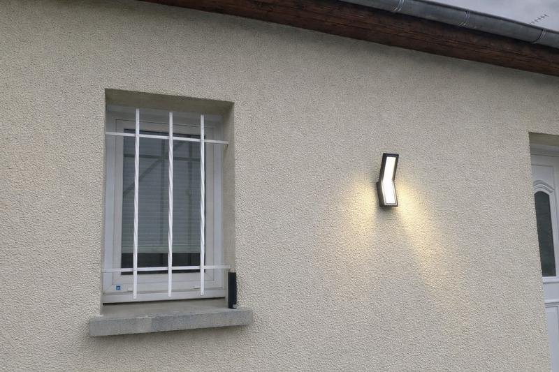 Ouvrir la fenêtre modale de l'avis 1 sur 3