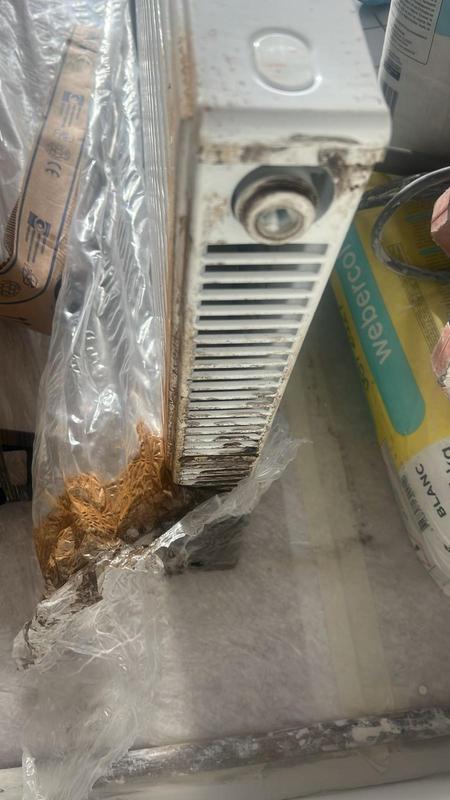 Ouvrir la fenêtre modale de l'avis 1 sur 2