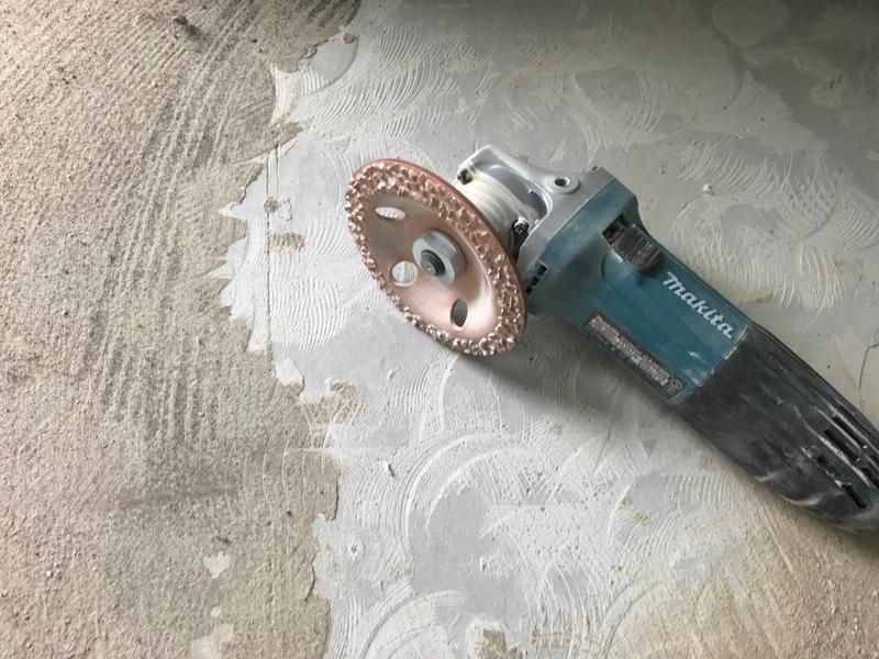 Ouvrir la fenêtre modale de l'avis 1 sur 4