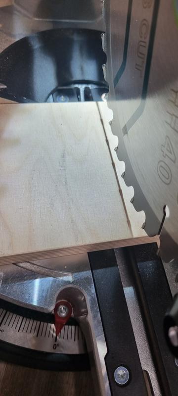 Ouvrir la fenêtre modale de l'avis 1 sur 5