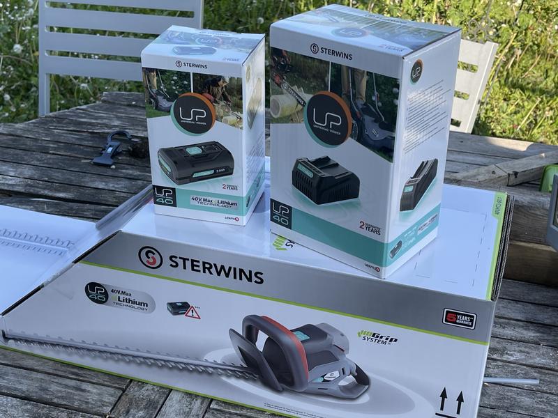 Ouvrir la fenêtre modale de l'avis 1 sur 2