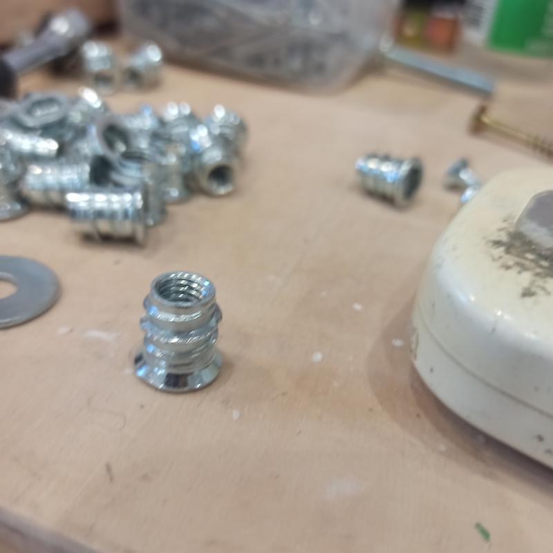 Ouvrir la fenêtre modale de l'avis 2 sur 2