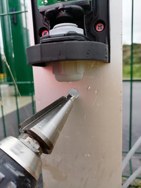 Ouvrir la fenêtre modale de l'avis 1 sur 2