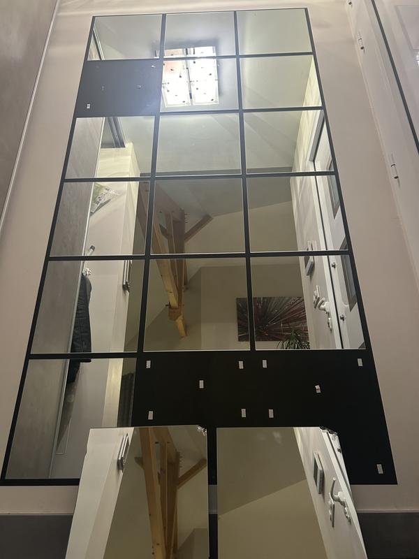 Ouvrir la fenêtre modale de l'avis 1 sur 2