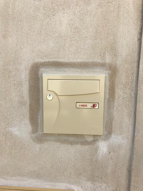 Ouvrir la fenêtre modale de l'avis 1 sur 1