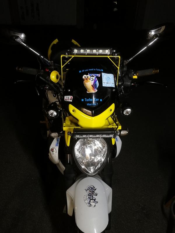 SD COLORS Phantom Black LZ9Y Peinture De Retouche 15 ML Pour Rayures Et éclats Code Couleur LZ9Y Noir Fantôme (peinture Vernis Apprêt