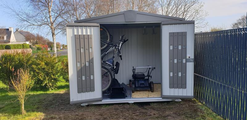 Ouvrir la fenêtre modale de l'avis 1 sur 3