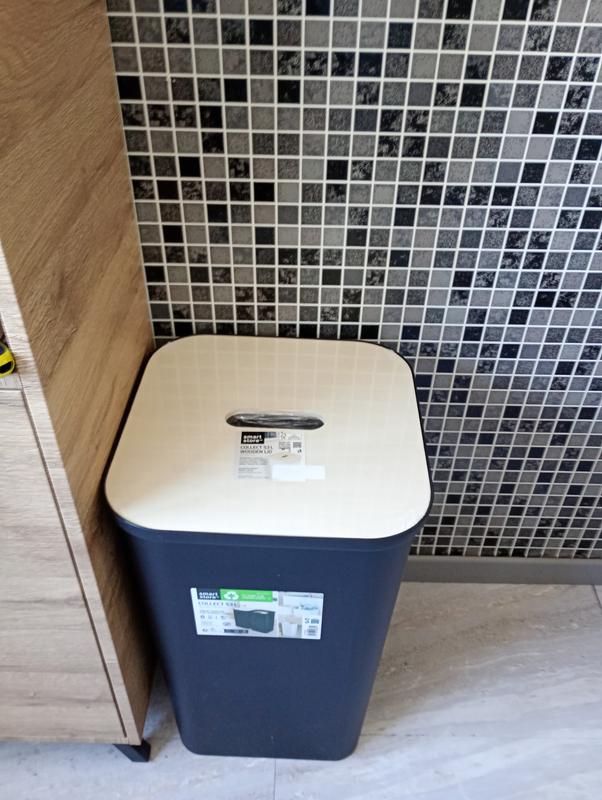 Ouvrir la fenêtre modale de l'avis 1 sur 4