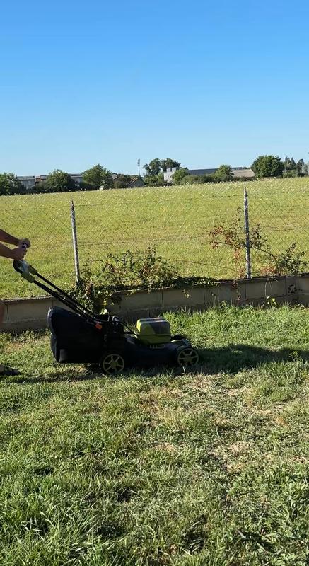Ouvrir la fenêtre modale de l'avis 1 sur 3